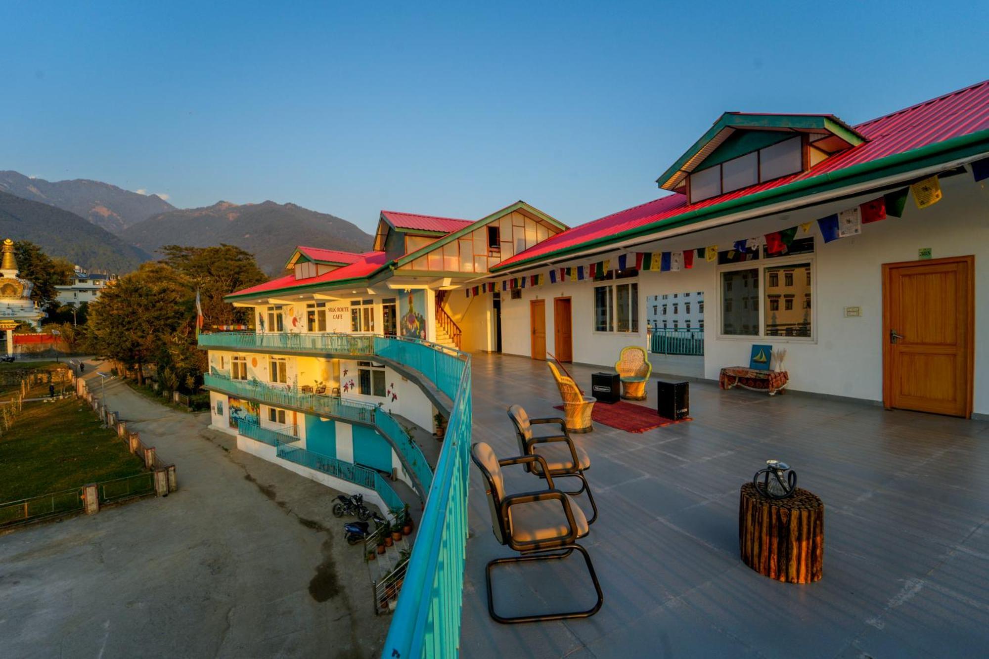 Отель Chokling Arthouse - The Treasure Of Himalayas Бир Экстерьер фото