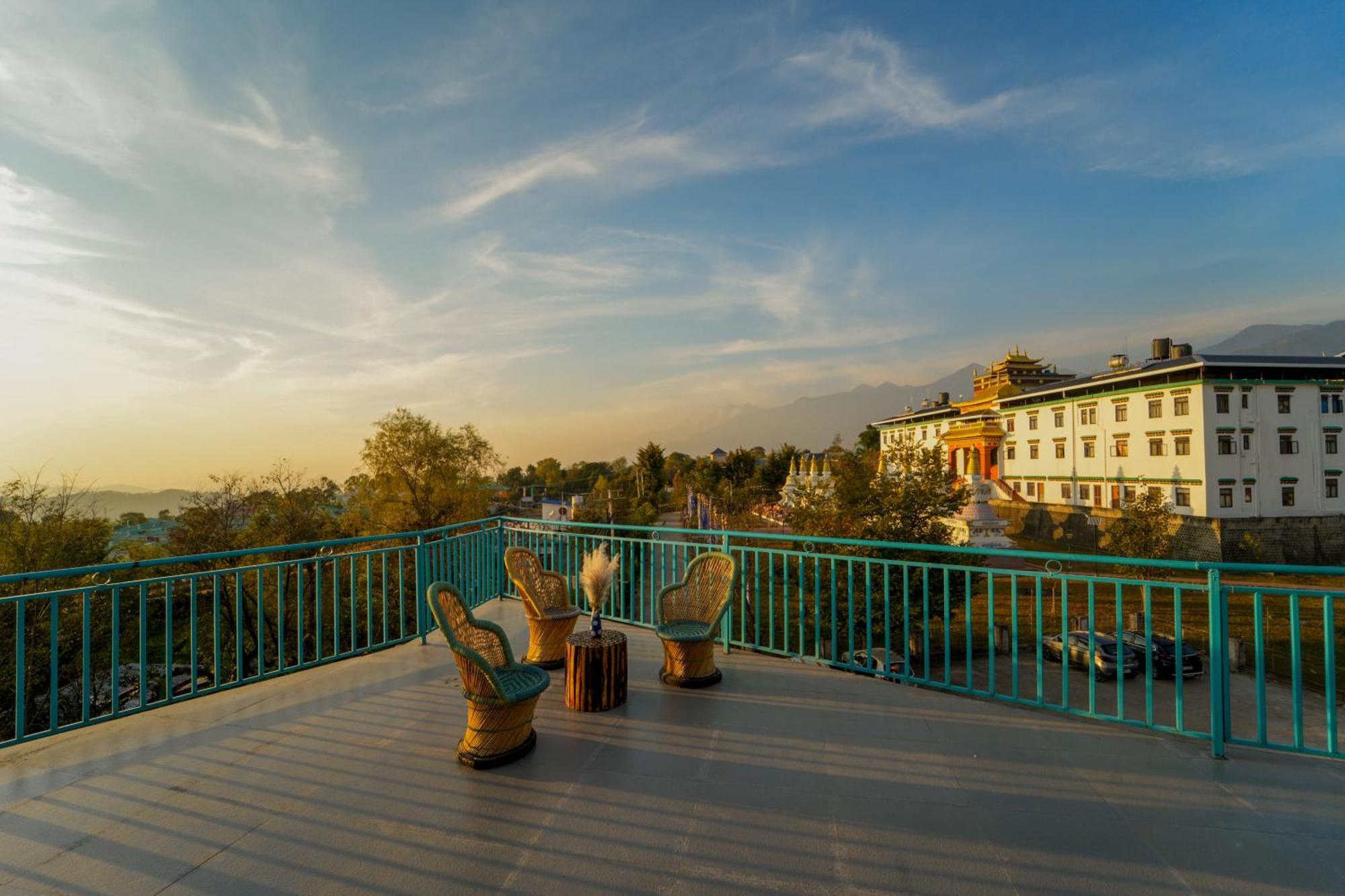 Отель Chokling Arthouse - The Treasure Of Himalayas Бир Экстерьер фото