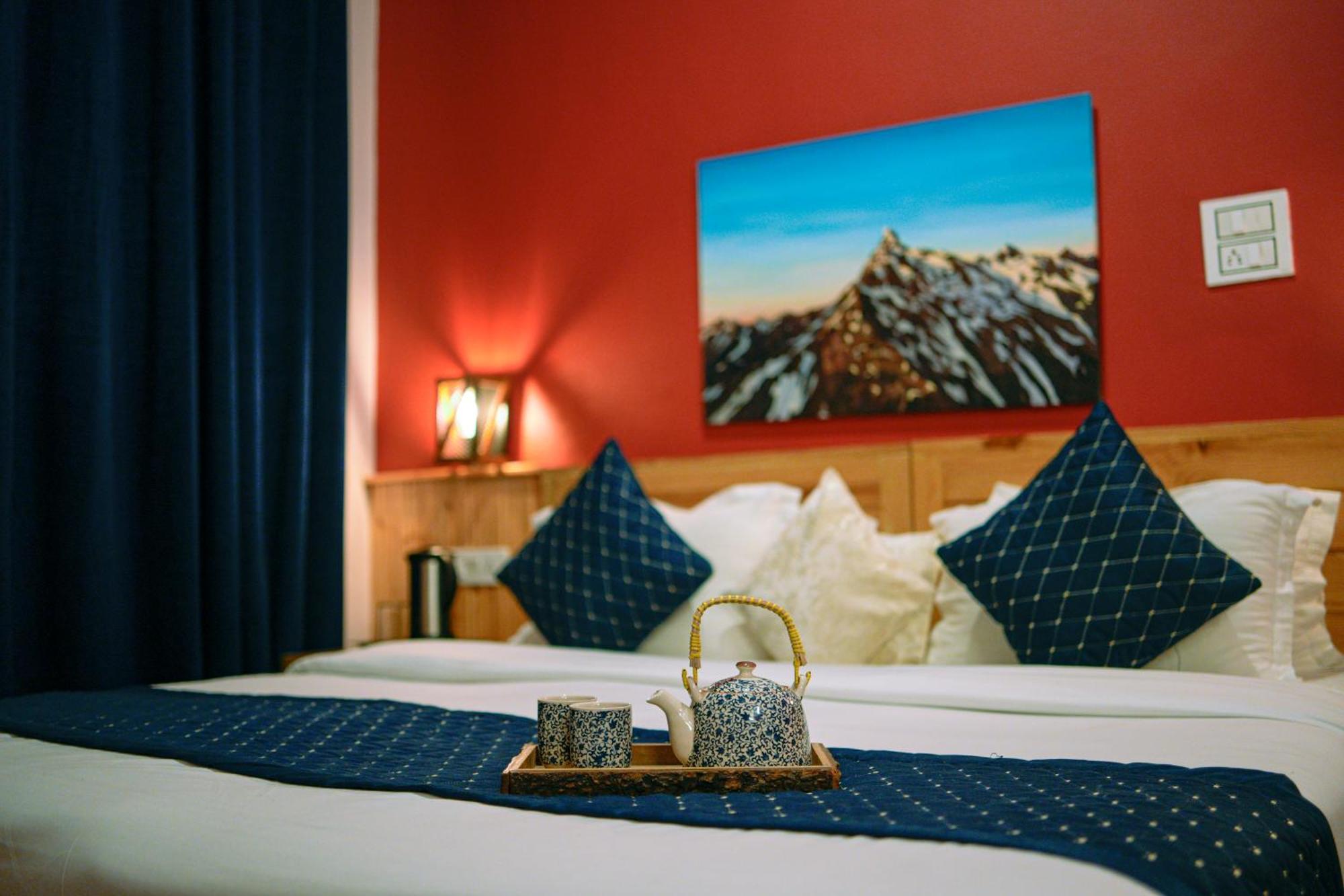 Отель Chokling Arthouse - The Treasure Of Himalayas Бир Экстерьер фото